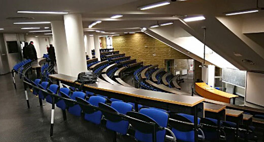 강의실 & 회의실에서의 AV 배포 및 제어